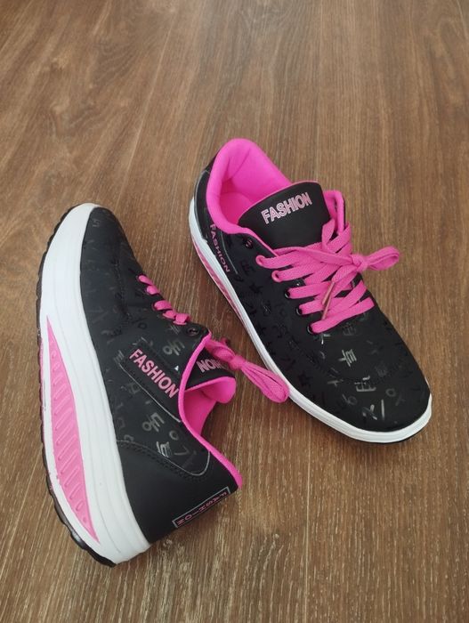 Кроссовки мокасины