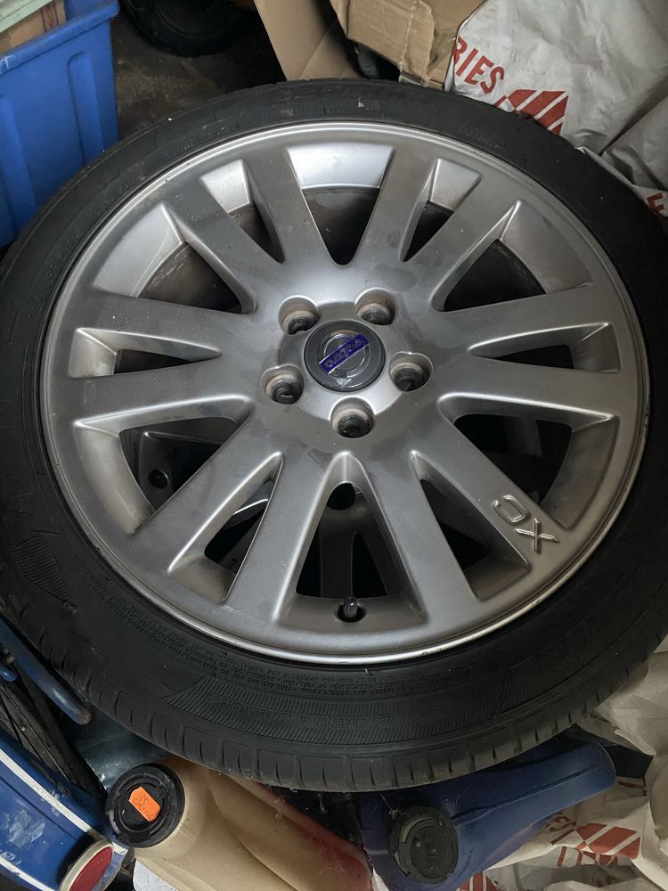Komplet kół felgi opony volvo v70 xc70 225/45 r17