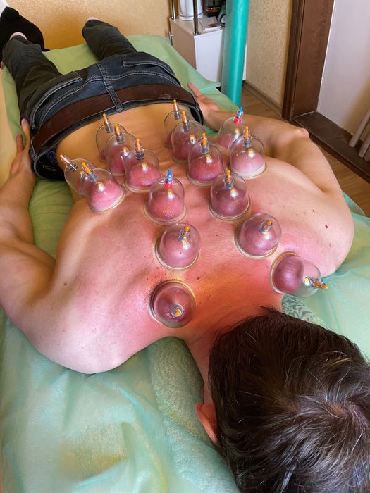 Лікувальний масаж в Миколаєві . Медична освіта. Центр міста