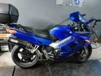 Honda VFR 800FI.