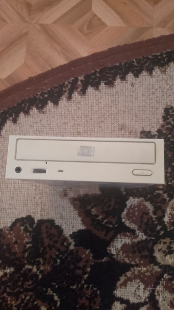 SONY CD/RW CRX215E1 раритетний привід