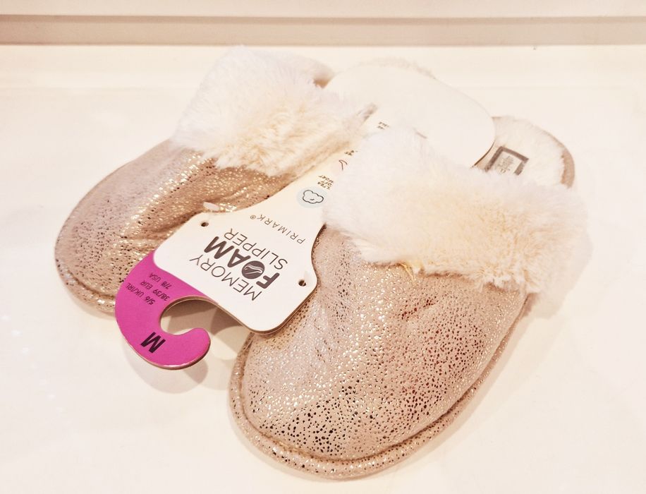 Kapcie klapki z futerkiem Primark