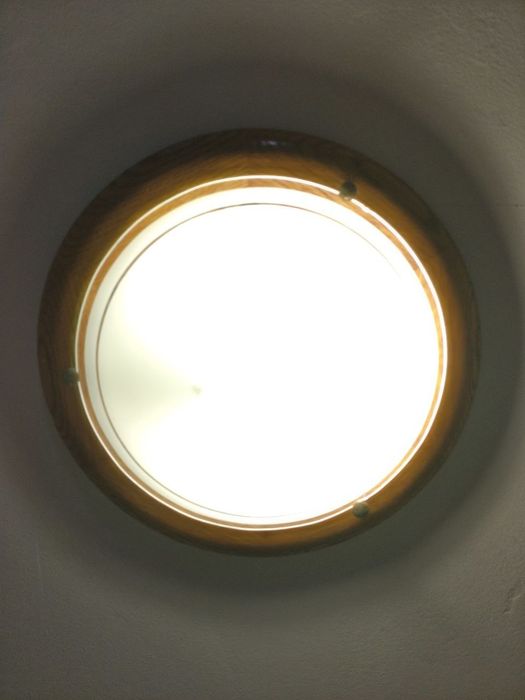 Продам світильник