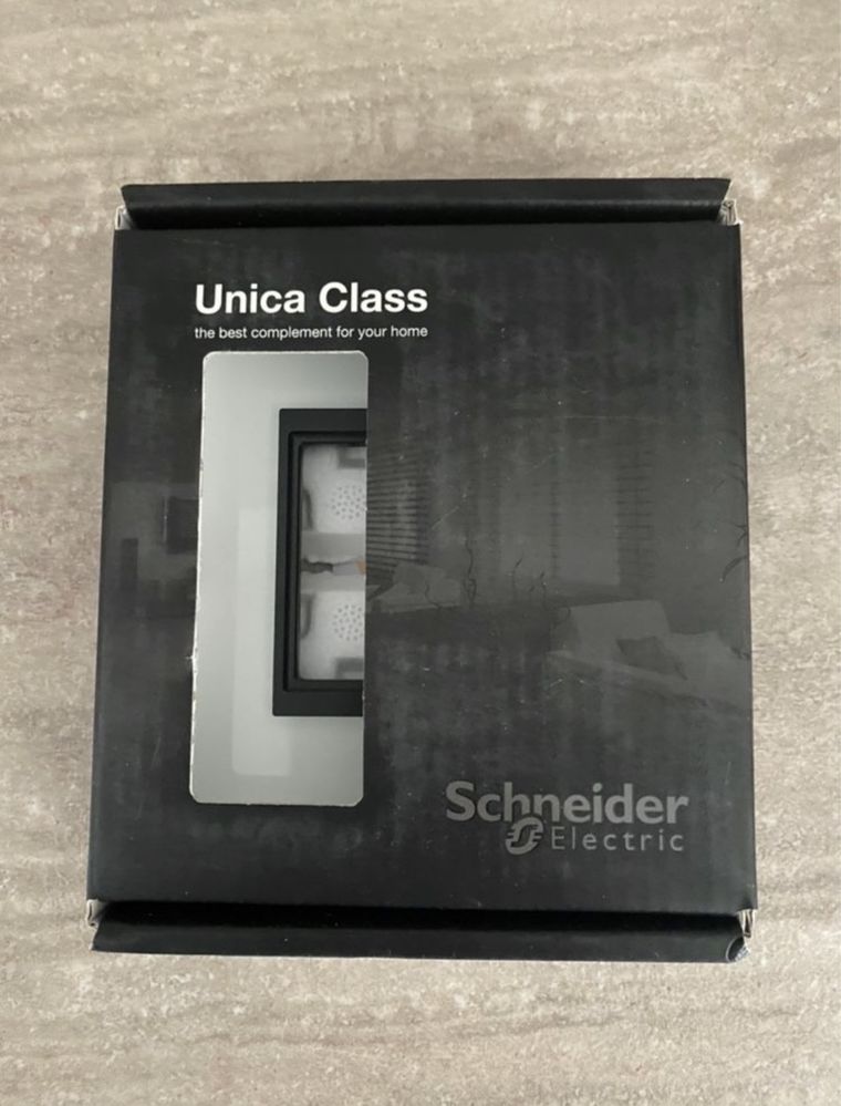 Рамка Schneider Unica  біле скло MGU68.002.7Z1