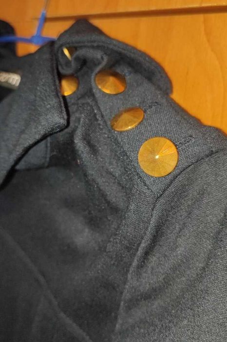 Классическое платье р.42