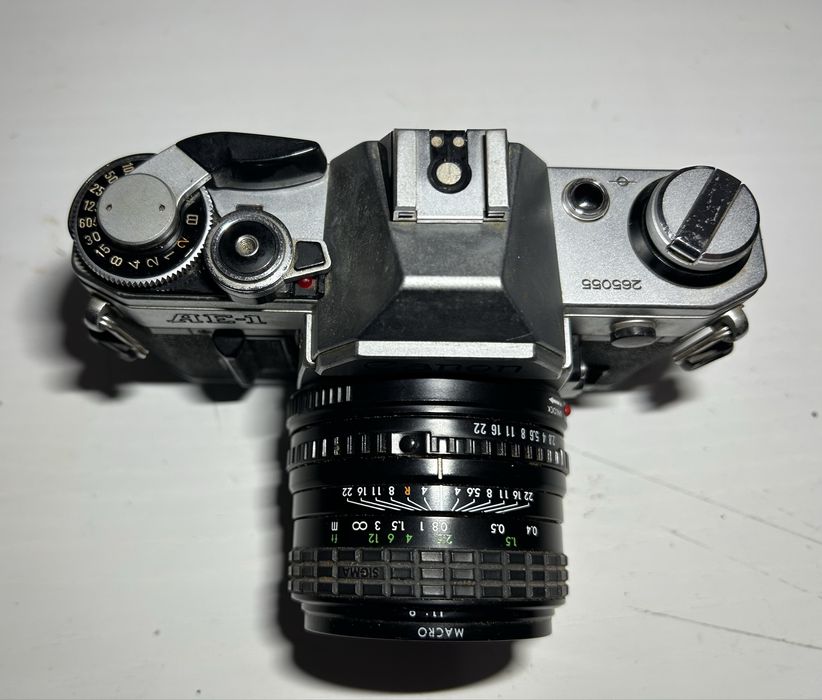 Canon AE-1 em bom estado