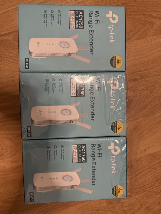 3 Repetidores WiFi AC1750 Tp-Link como novos