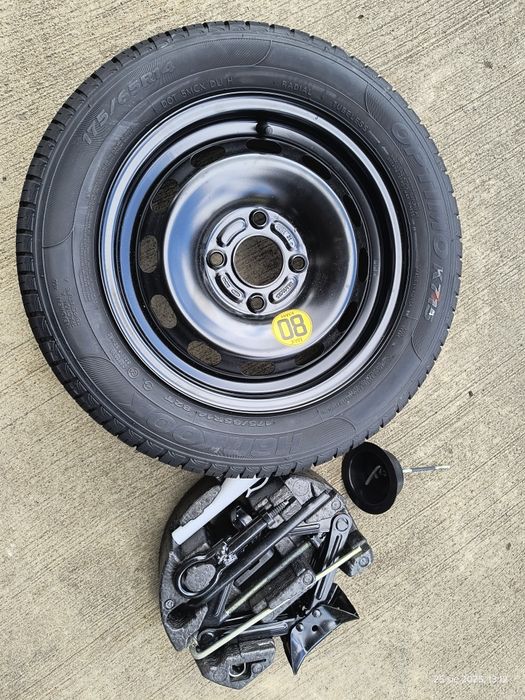 Ford Fiesta Mk7 koło zapasowe zestaw rezerwa lewarek