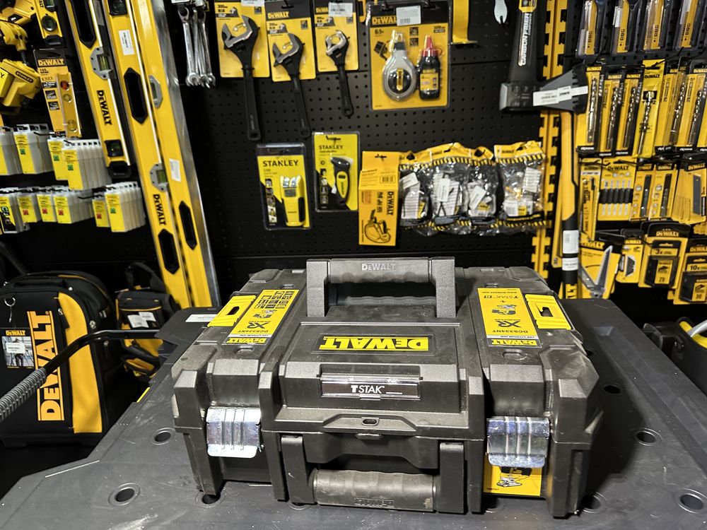 Безщітковий акумуляторний лобзик DeWALT DCS334 NT +Валіза TSTAK