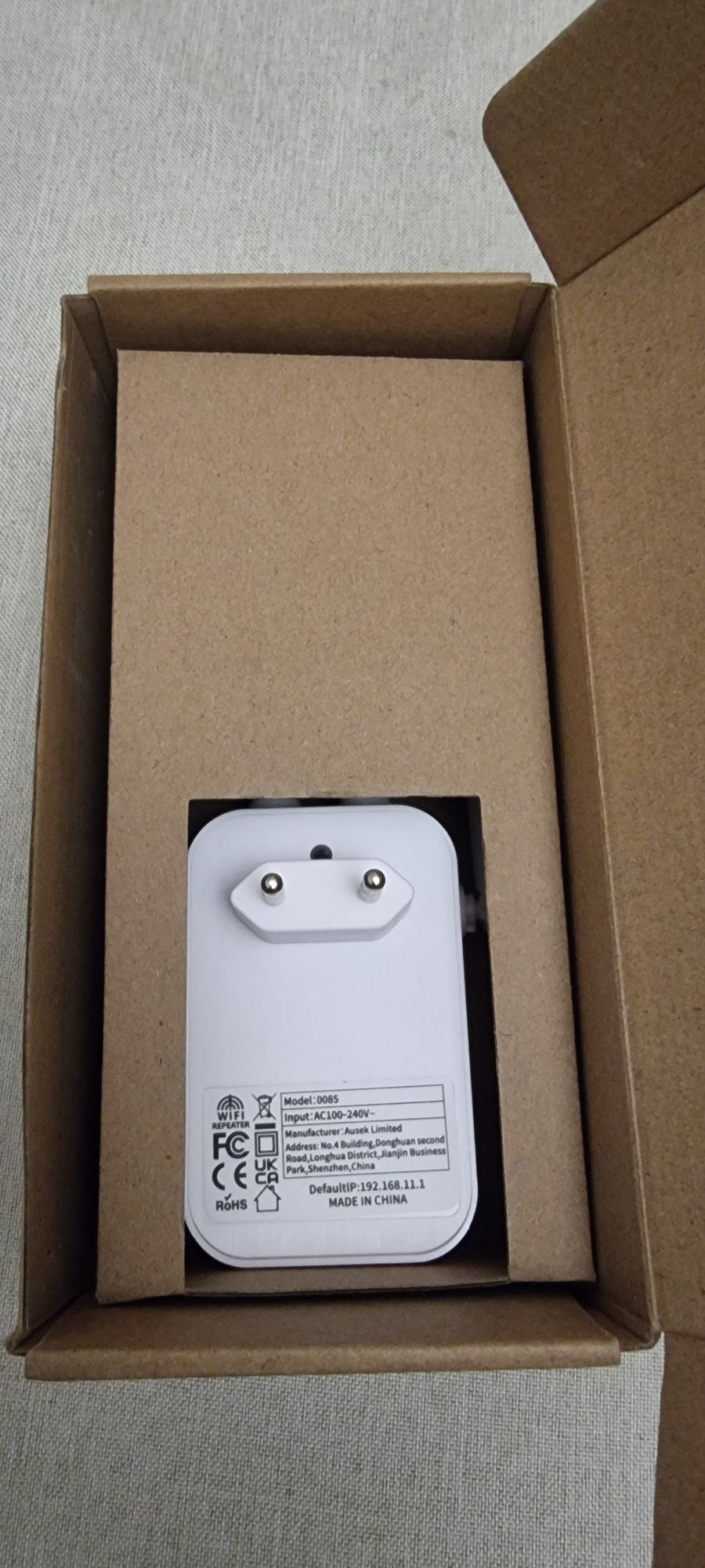 Wzmacniacz WiFi 0085