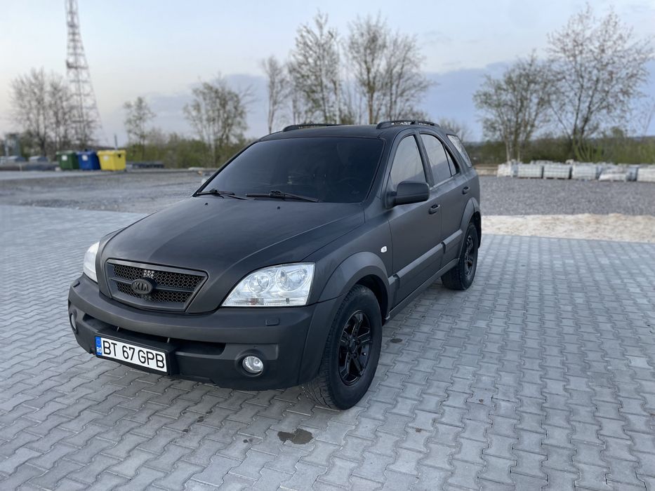 КІА соренто на повному бойовому ходу