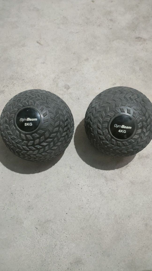 Тренувальний м‘яч Slam Ball - GymBeam 4кг і 8кг