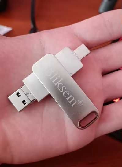 Флешка 3 в 1 USB 2.0 + TYPE-C + micro USB 64GB для ПК и телефона новая