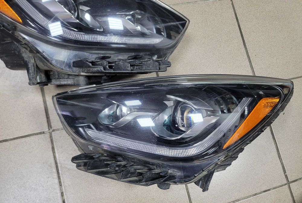 Фара фари фары Kia Niro Кіа Ніро Ниро розборка разборка запчасти шрот