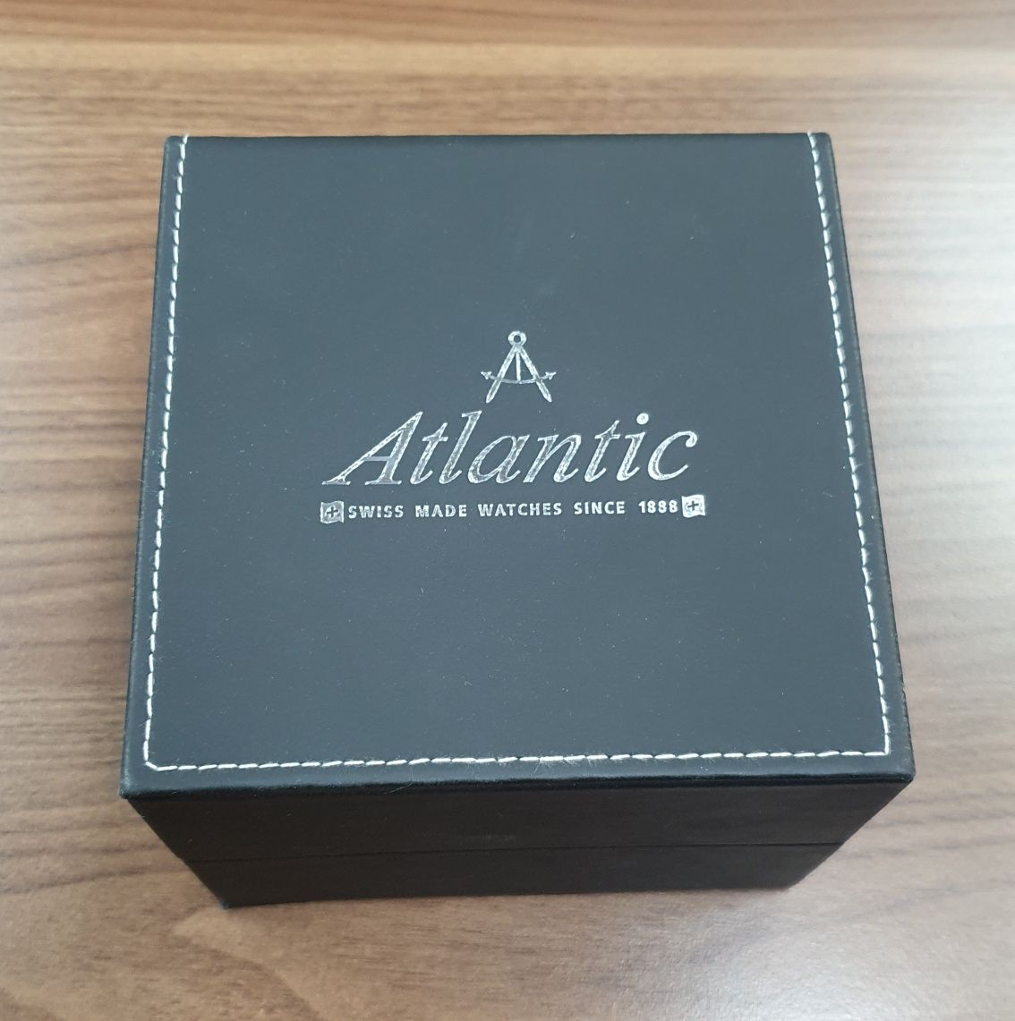 Класичний чоловічий годинник Atlantic