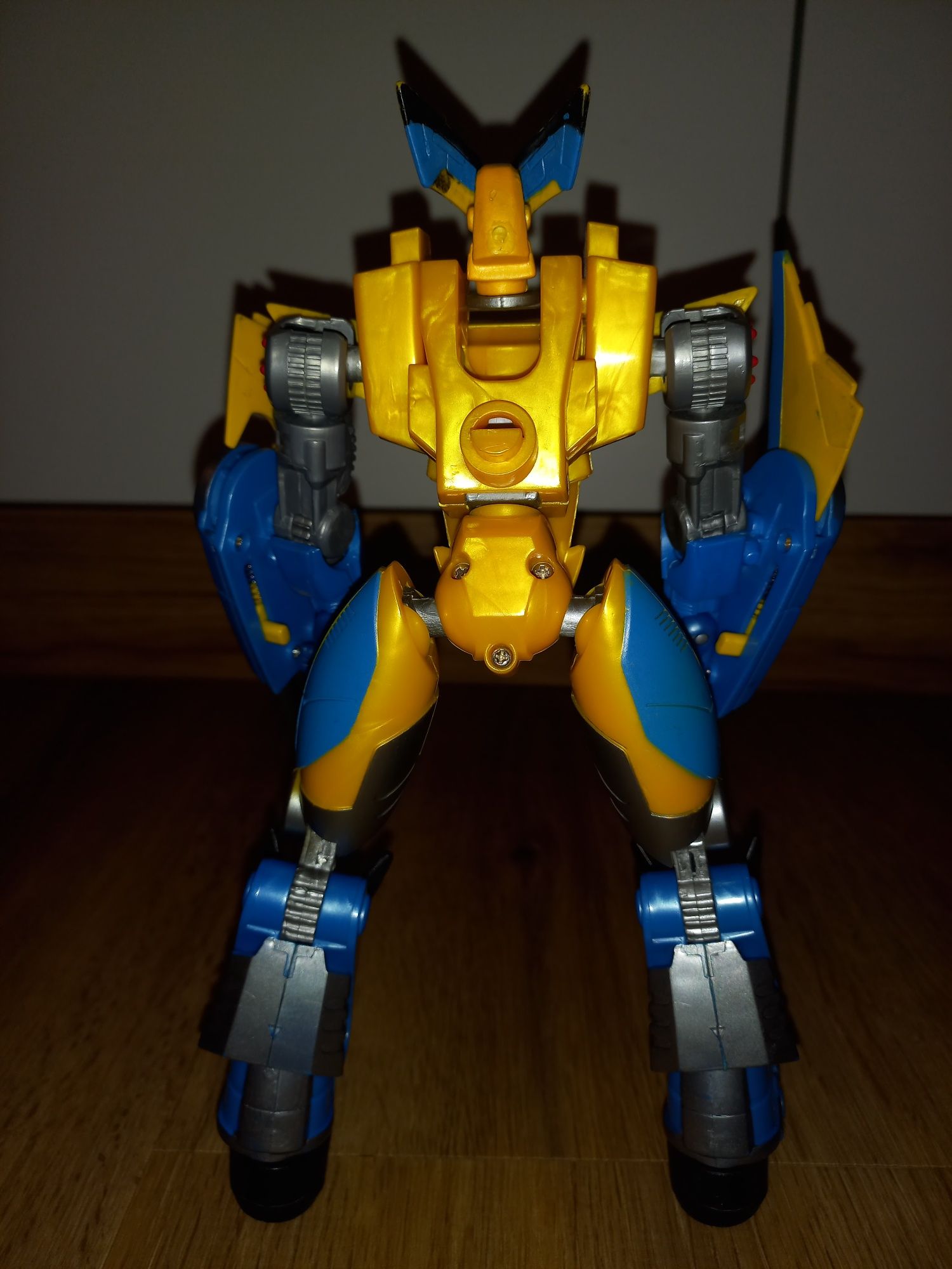 Figurka Marvel X-Men Wolverine Transformer Robot Toy Biz 2005