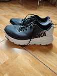Buty hoka, prawie nowe