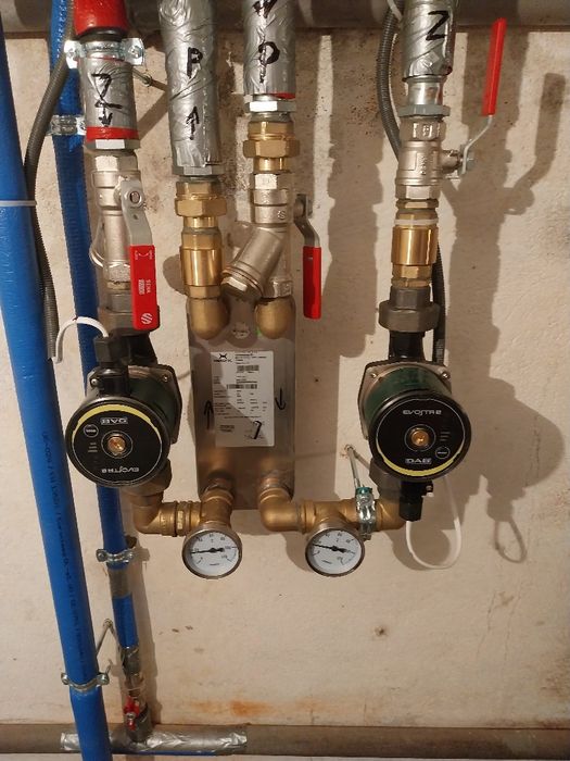 Hydraulik  instalator ogrzewanie podlogowe centralne awarie  naprawy