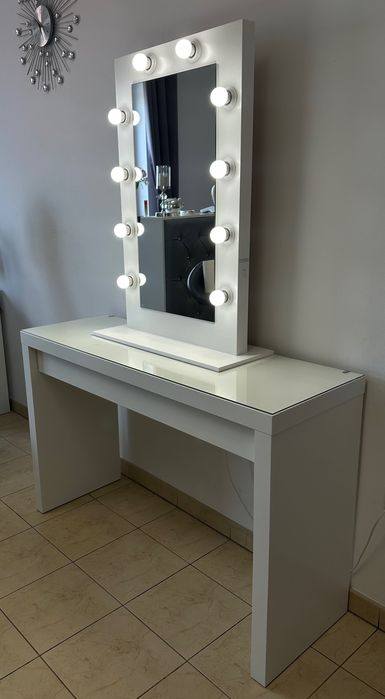 Kącik Beauty toaletka MALM z Lustrem Soled + Torba