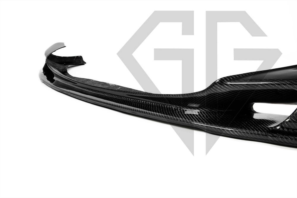 губа bmw m5 f10 передня накладка на бампер карбон V стиль BMW M5 F10