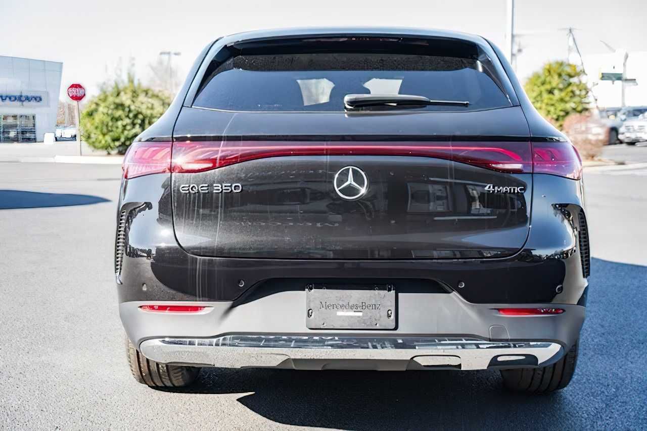 Mercedes-Benz EQE SUV 2023