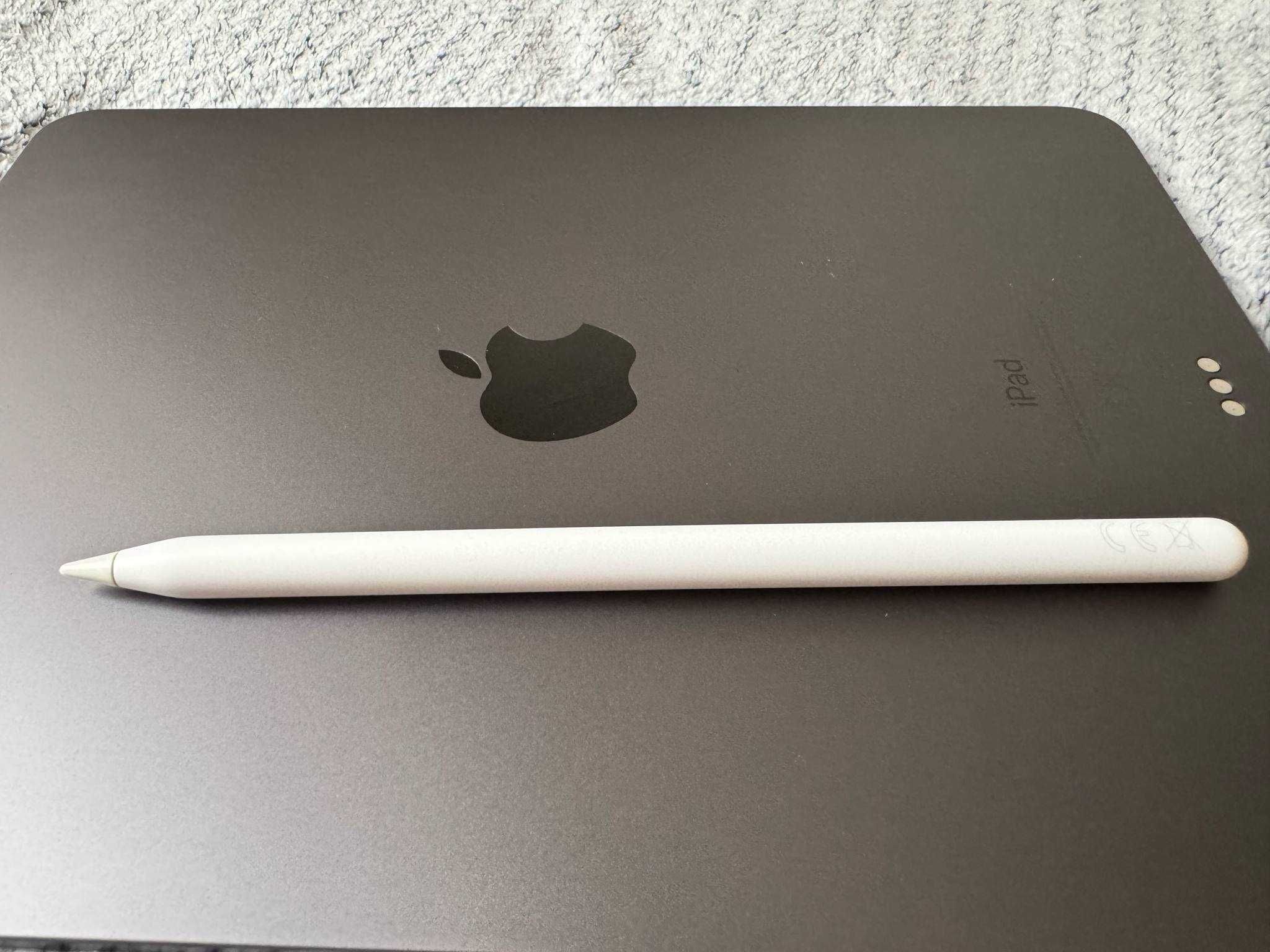iPad Air 4 64GB Wi-Fi +Pencil 2. gen + Magic Keyboard + Etui – Zestaw!