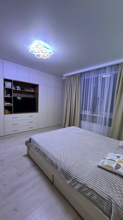 46 перлина! Кухня-вітальня та спальня