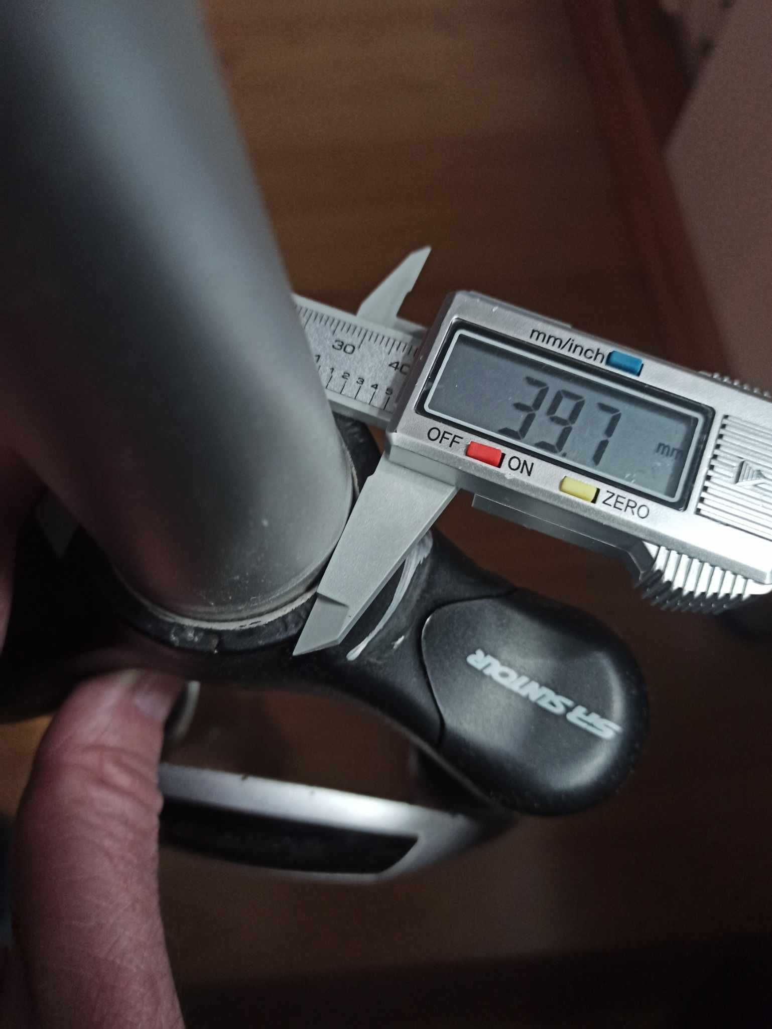 Amortyzator Suntour NCX erl air