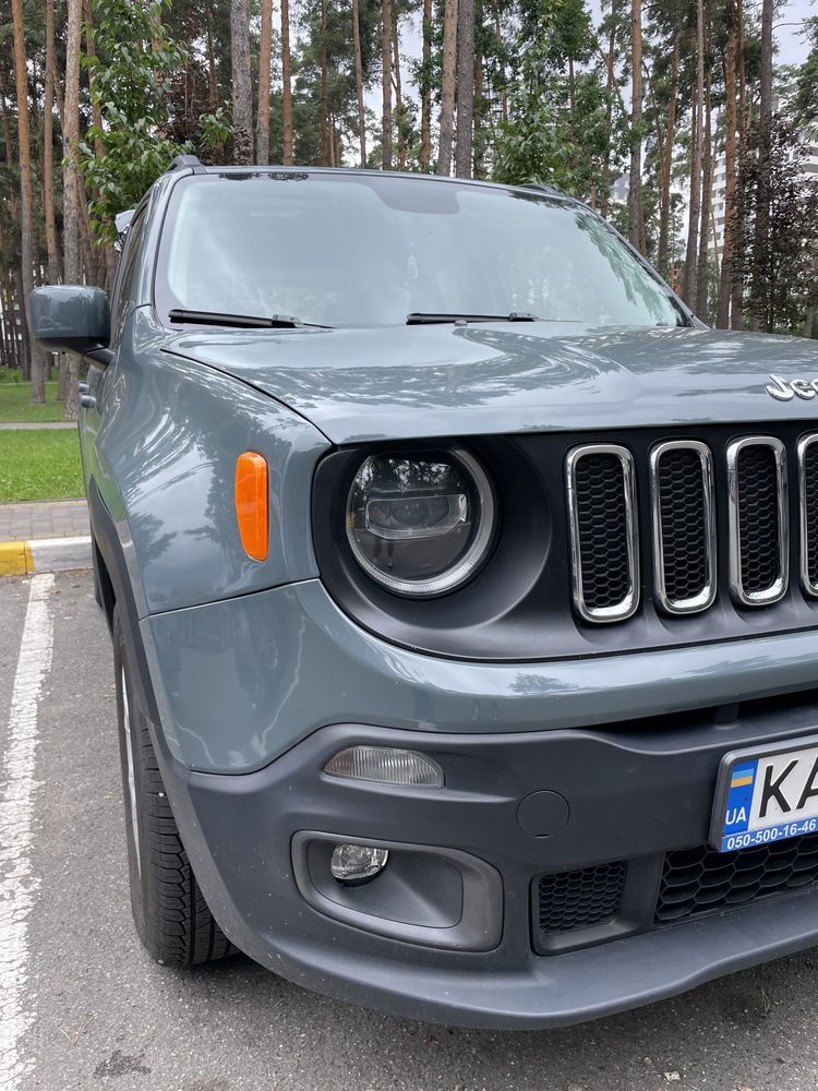 Jeep Renegade 2017 (торг)