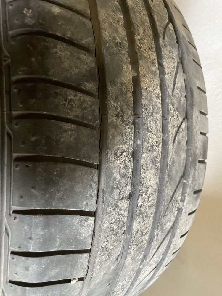 BRIDGESTONE  Potenza RE050A run flat 245/45 R18. Лише 1 скат.