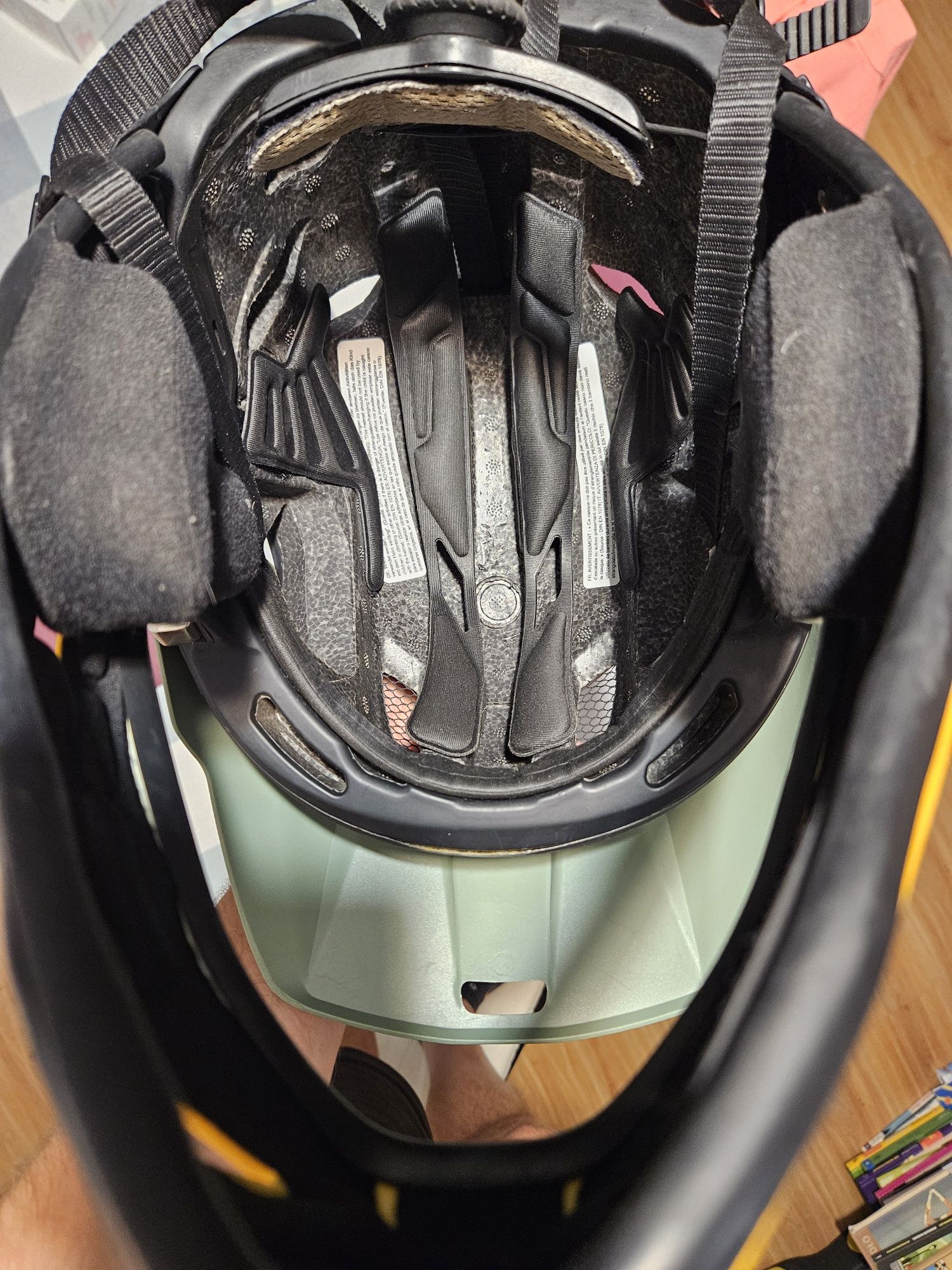 Uvex jakkyl hde 2.0 rozm. M, kask, full face
