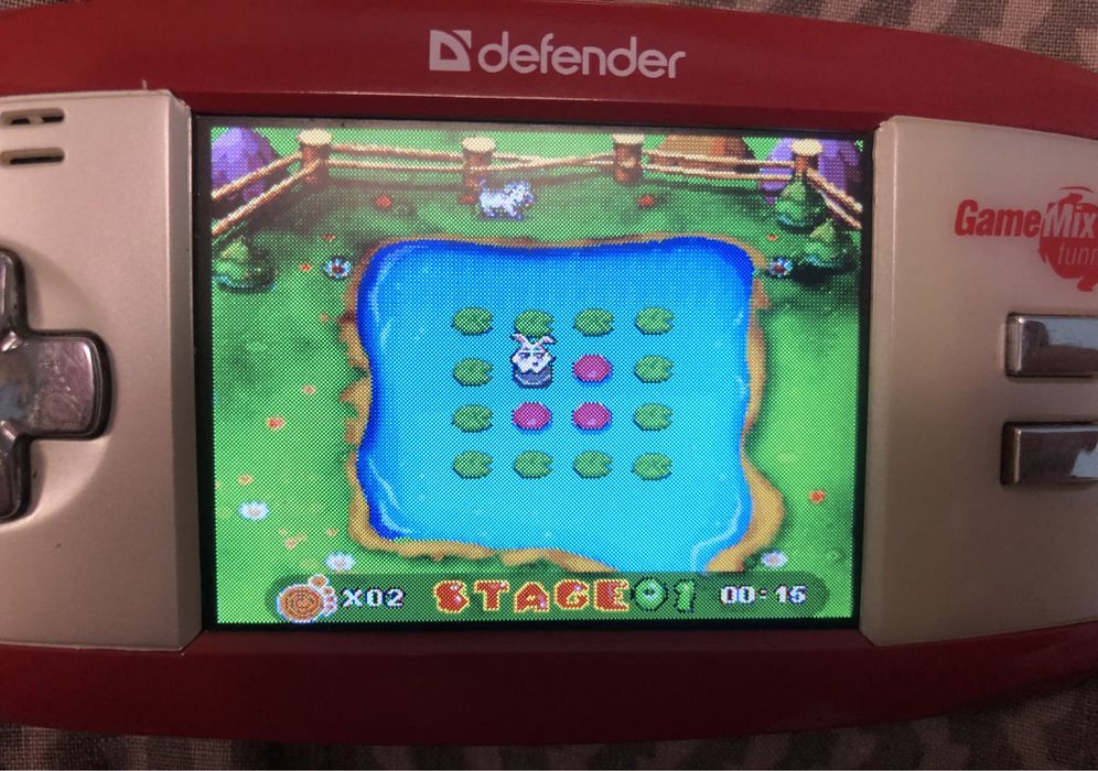 Портативная игровая приставка на 45 игр