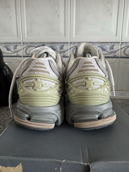 NewBalance 1906 Grey *tamanho 38*
