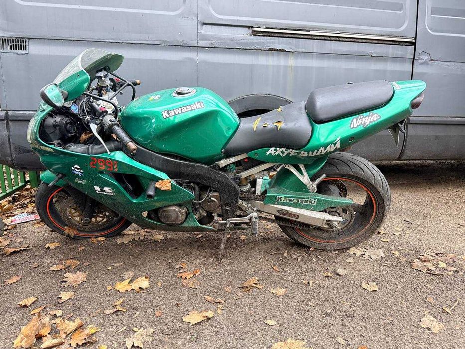 Kawasaki zx6r 1999r.