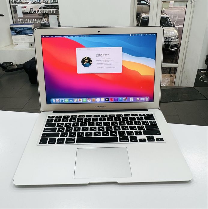 Apple MacBook Air 2014  13" Intel Core i5 / RAM 4 Gb / SSD 256 Gb