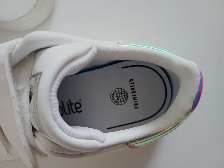 Buty Adidas rozmiar 29 na rzep