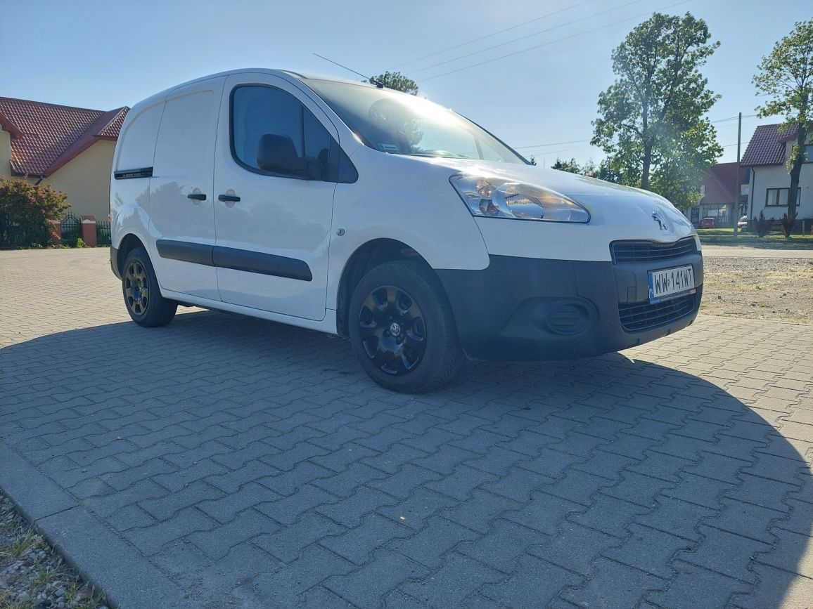 Peugeot Partner 1,6 hdi 3 osoby, vat1