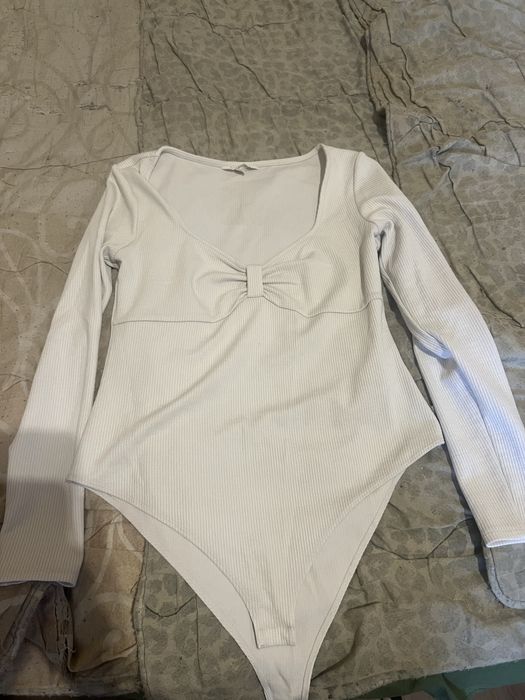 Кофточки / боди