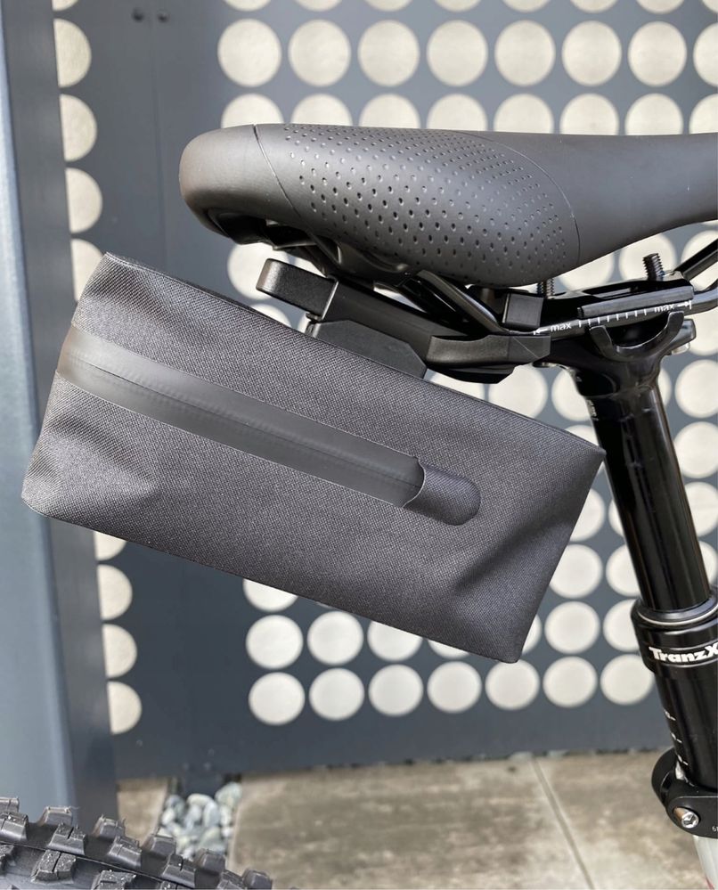 Torba podsiodłowa Fidlock Push XLC BA-S110 0,85 L system quick release
