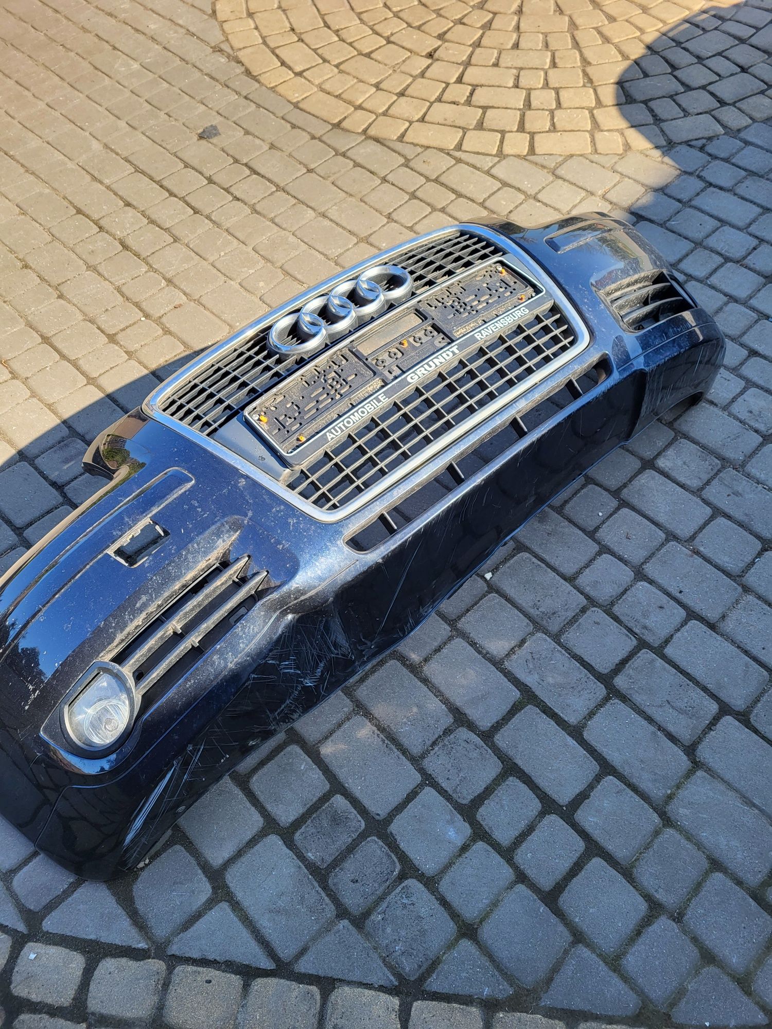 Zderzak przedni audi a3 8p 07r lakier lz5a duży gril halogen