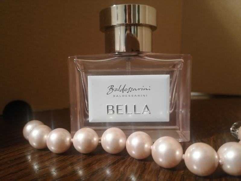 perfumy dla kobiet Baldessarini Bella 30 ml pusta butelka po perfumach