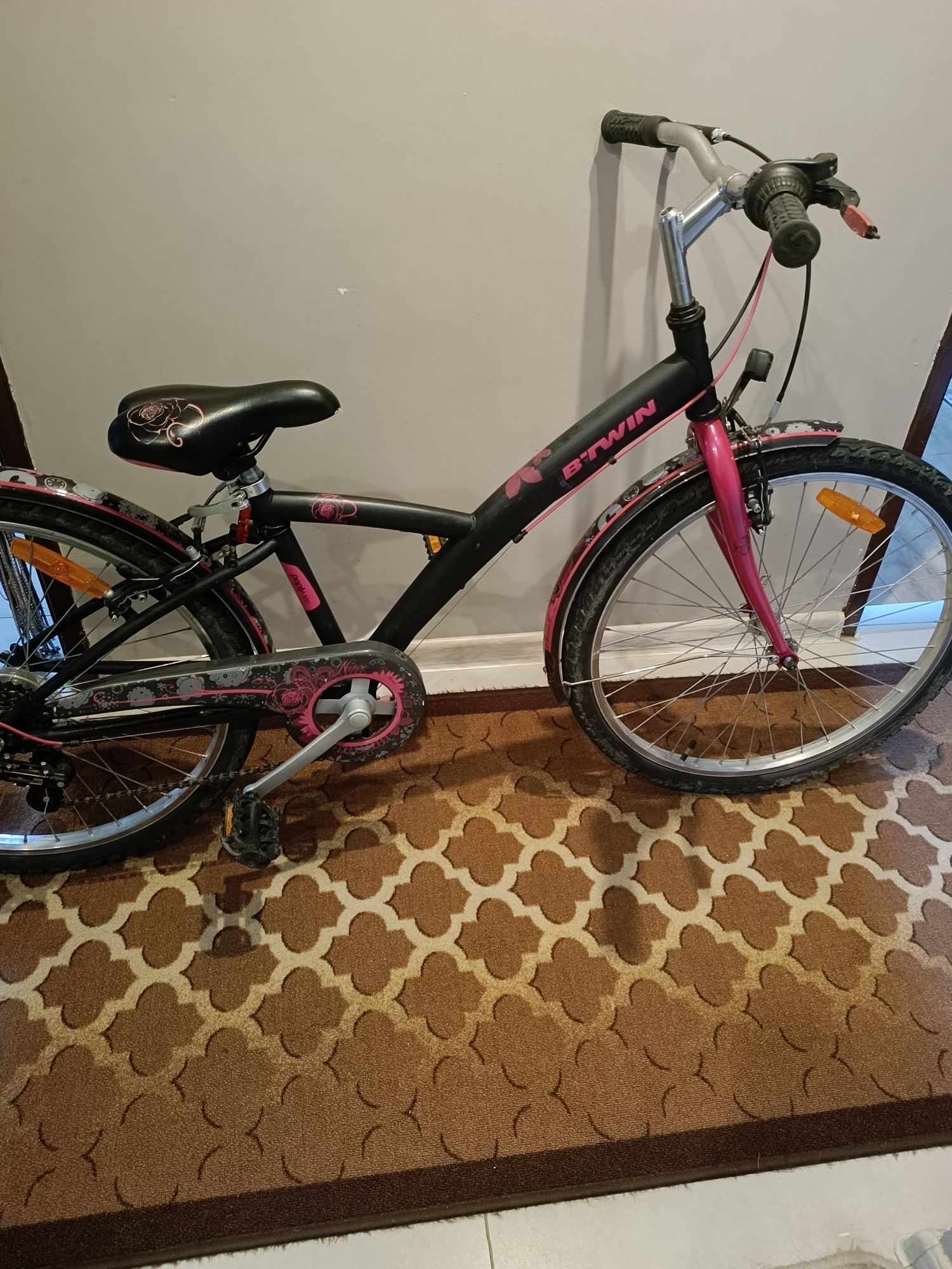 Rower 24" czarno-różowy