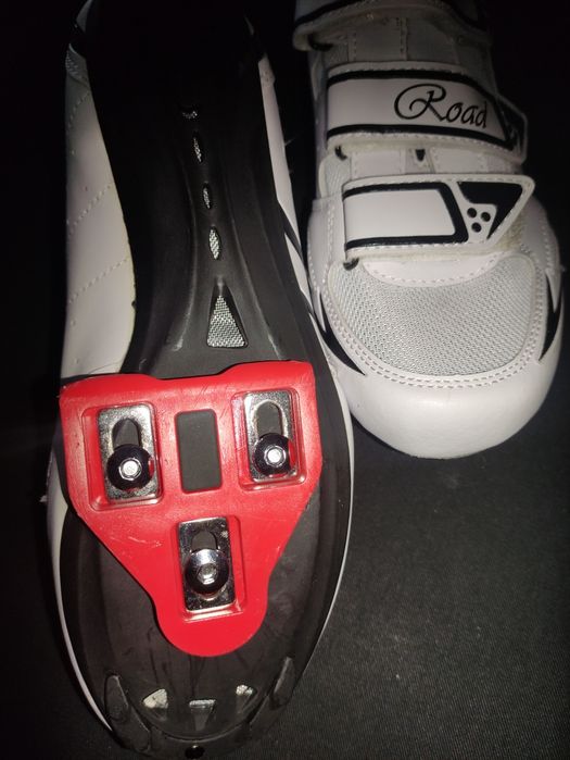 Buty do jazdy na rowerze szosowe  roz.38 - 24 cm