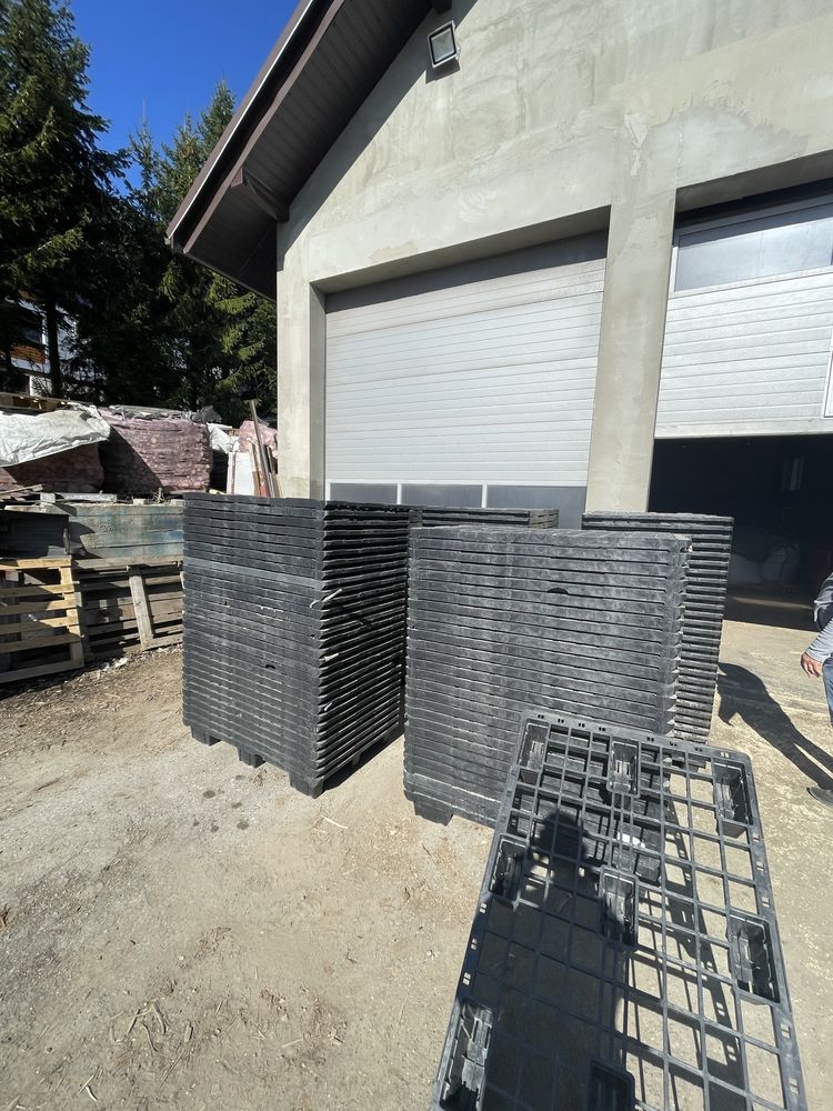 Plastikowe palety ażurowe 80x120