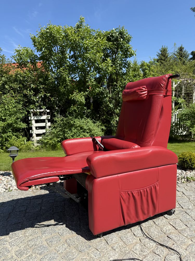 Pionizujący fotel geriatryczny RELAX Revilax wygodny relaksacyjny