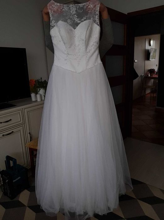 Suknia ślubna 38 + welon gratis
