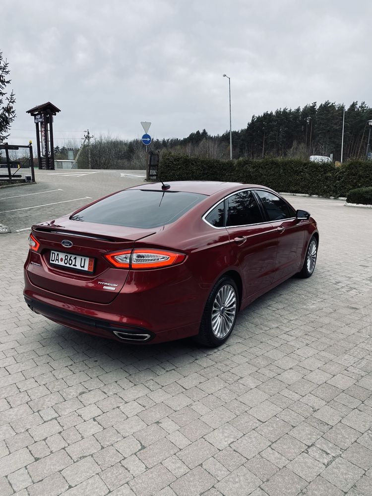 Елегантний ford fusion titatium