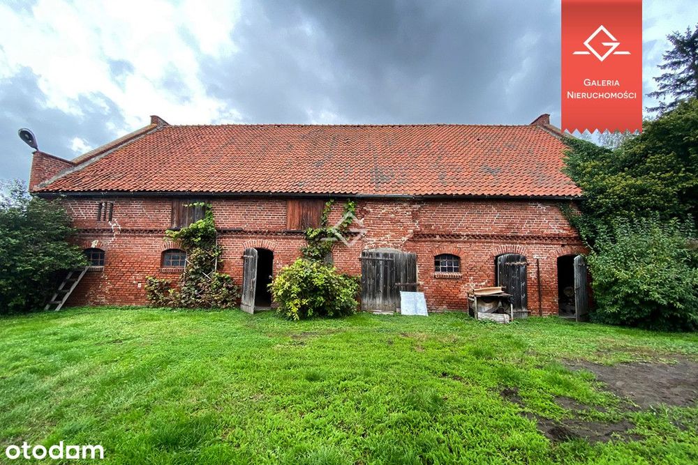 Wyjątkowa ceglana stodoła – 1558 m² działki