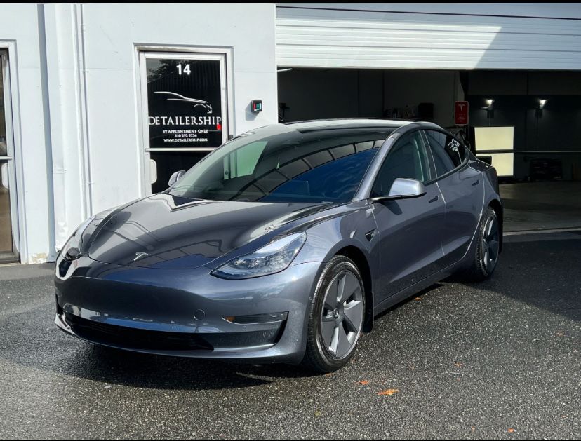 Tesla 3  alugue se