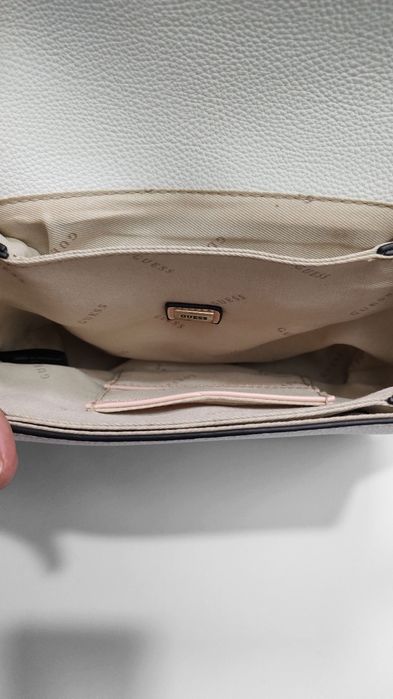 Нова жіноча сумка Guess